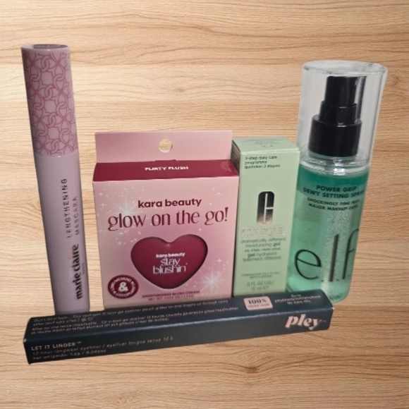 Makeup Bundle w/ Clinique Floral Cosmetic Bag - Picture 2 of 5